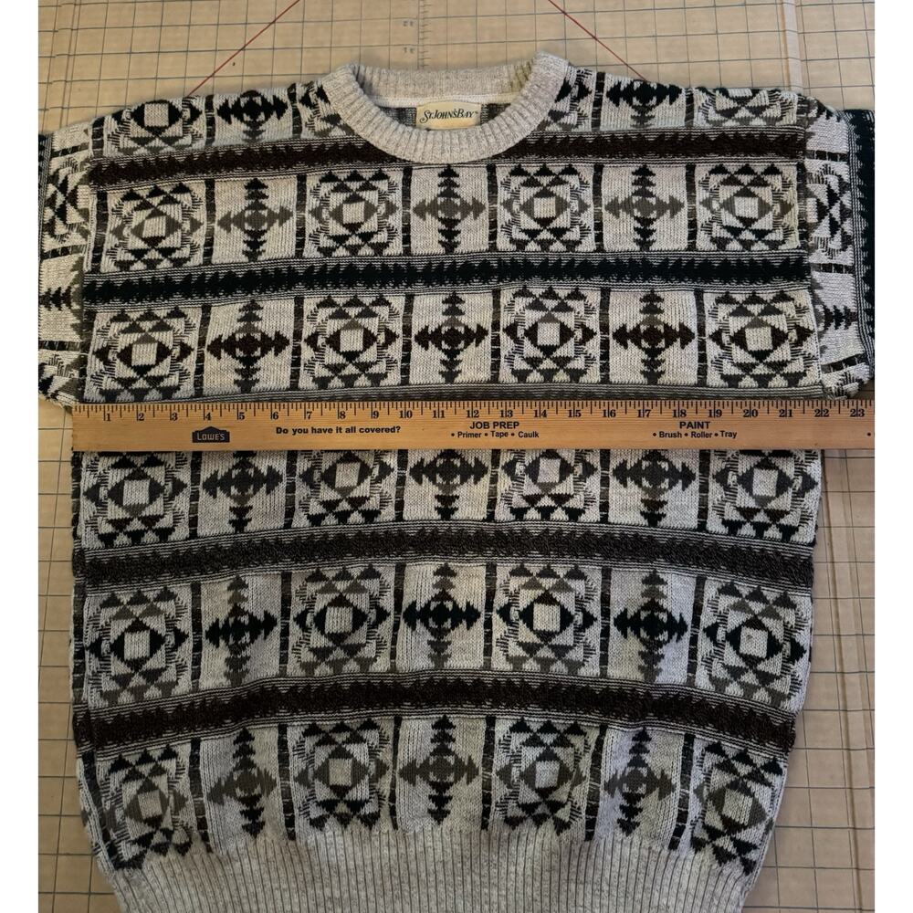 Vintage St. John’s Bay Geometric Pattern Sweater Men’s Size L/G - Picture 7 of 8